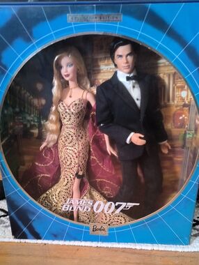 Barbie 007 James Bond Gold Lace Collector Dolls